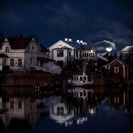 Matkustajakoti Ykspihlaja ค็อคโคลา ภายนอก รูปภาพ